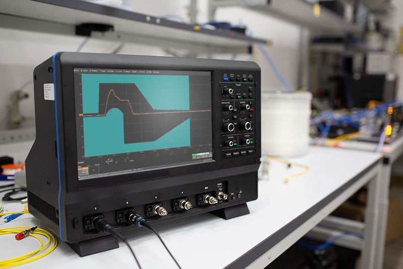 Oscilloscope compliance test